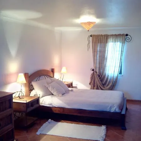 Nyaraló House *